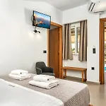 מלון דירות Amoudi Studios Apartments Hotel