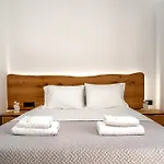 Lägenhetshotell Amoudi Studios Apartments Hotel