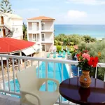 Amoudi Studios Apartments Hotel Lägenhetshotell 4*