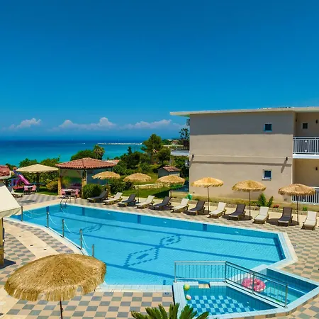Amoudi Studios Apartments Hotel 4*
