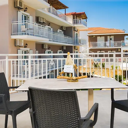 Lägenhetshotell Amoudi Studios Apartments Hotel Amoudi