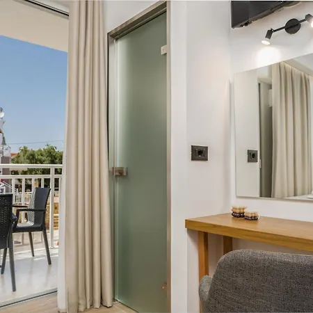 Amoudi Studios Apartments Hotel Амуди
