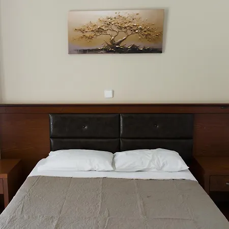 Amoudi Studios Apartments Hotel 3* Amoudi