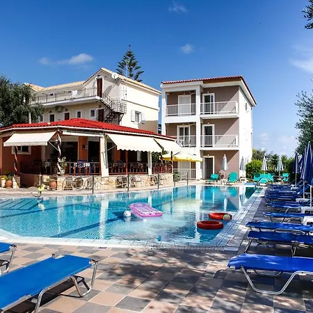 Amoudi Studios Apartments Hotel Апарт-отель 4*